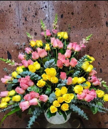 Cilindro Eternididad 100 rosas