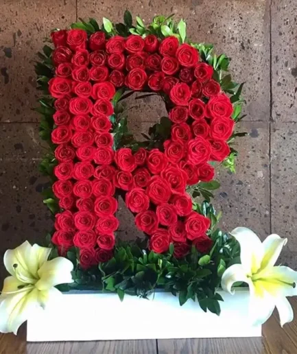 Escultura Letra o Número 10