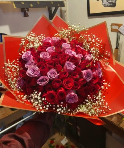 Gran ramo de 100 rosas rojas premium de exportación para envío de lujo en Ciudad Juárez.