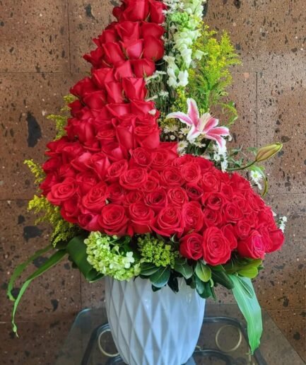 100 Rosas en media luna
