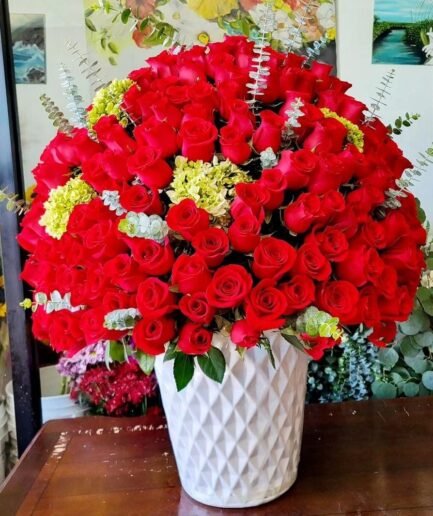 300 Rosas en cilindro de cerámica esmaltada