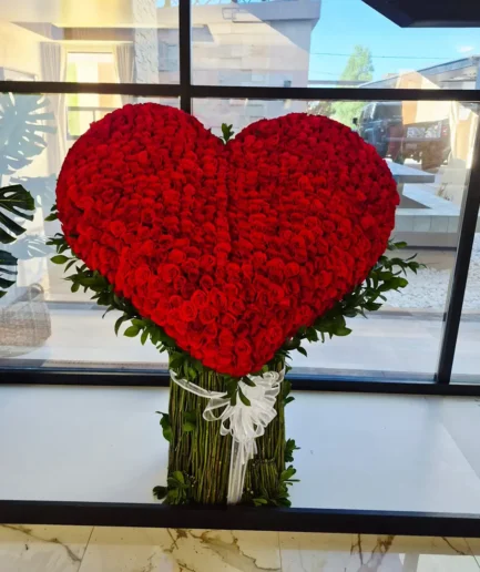 Corazón 1000 Rosas – Flores en Cd. Juárez