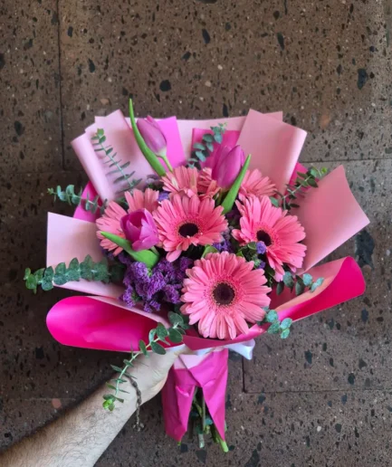 Ramo 6 Gerberas y 3 Tulipanes – Flores en Cd. Juárez